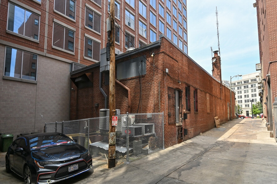 More Photos Of 14 F St NW, Washington General Retail For Sale