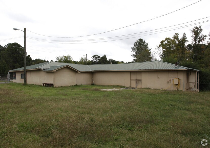 More Photos Of 720 Atlanta Hwy, Rockmart Freestanding For Sale