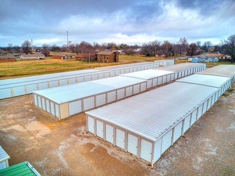 More Photos Of State-Hwy 59 Seifried, Wayne Self Storage For Sale