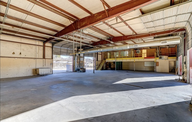 More Photos Of 1655 S Sullivan Ln, Camp Verde Warehouse For Lease