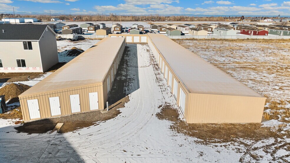 More Photos Of 2310 Trails End, Saint Anthony Specialty For Sale