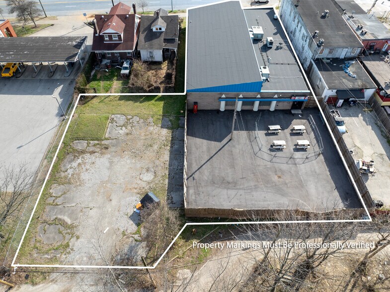 More Photos Of 2523 W Broadway, Louisville Restaurant For Lease