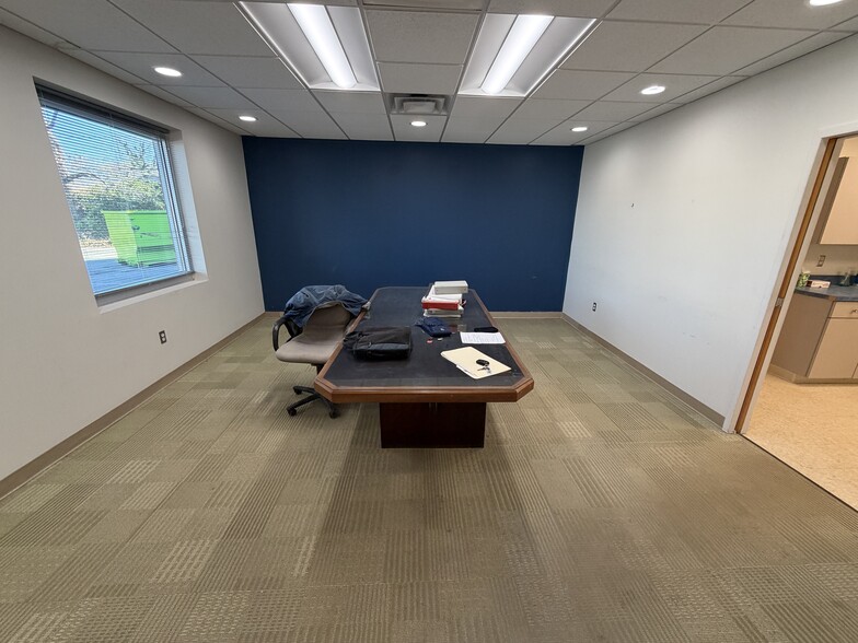 More Photos Of 5375 Henneman Dr, Norfolk Medical For Lease