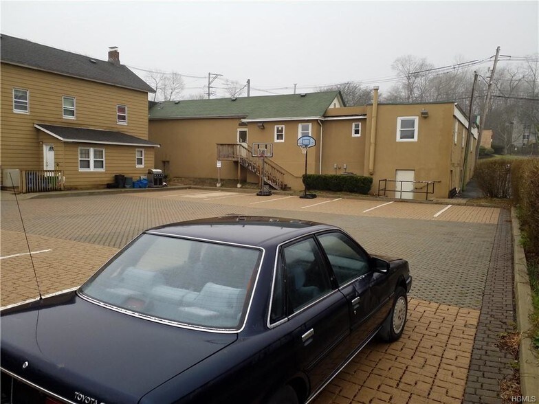 More Photos Of 2 N Route 9W, West Haverstraw Storefront Retail Office For Sale