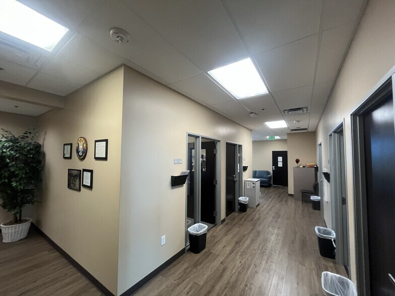 More Photos Of 2333 N Pebble Creek Pky, Goodyear Storefront For Sale