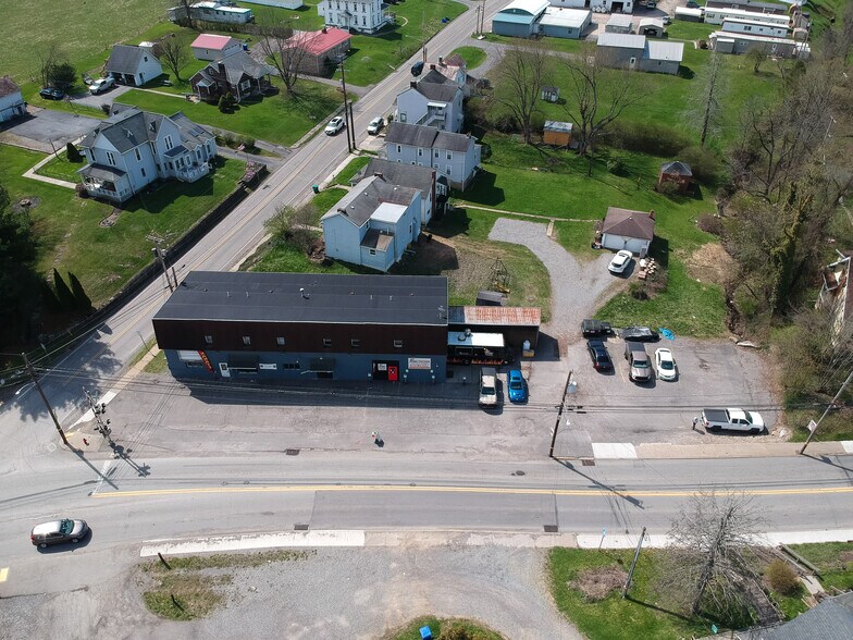 More Photos Of 115 W Main St, Evans City Freestanding For Sale