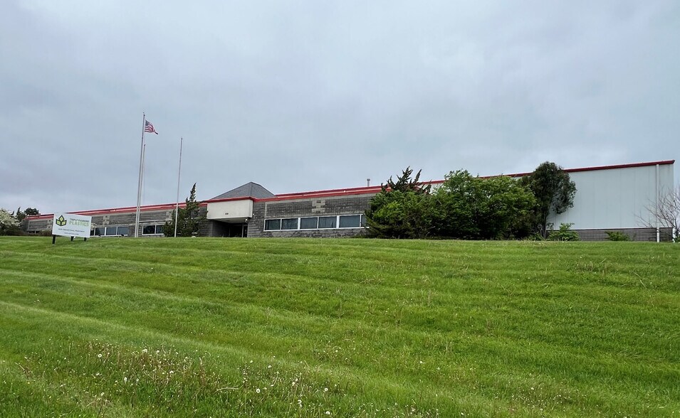 Primary Photo Of 530 Industrial Pky, Jonesville Manufacturing For Lease