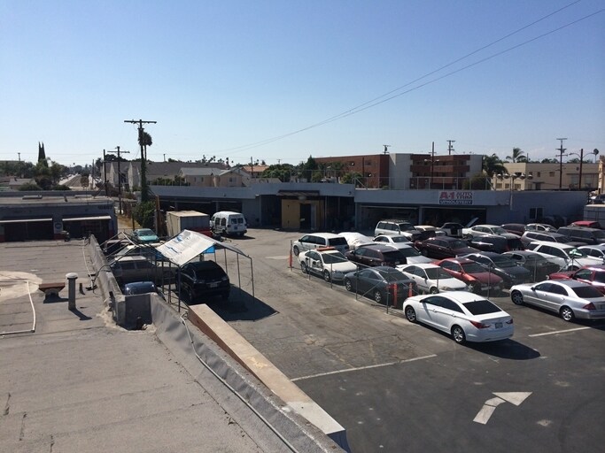 More Photos Of 16613-16611 S Vermont Ave, Gardena Auto Repair For Lease