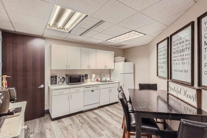 More Photos Of 8301 E Prentice Ave, Greenwood Village Office For Sale