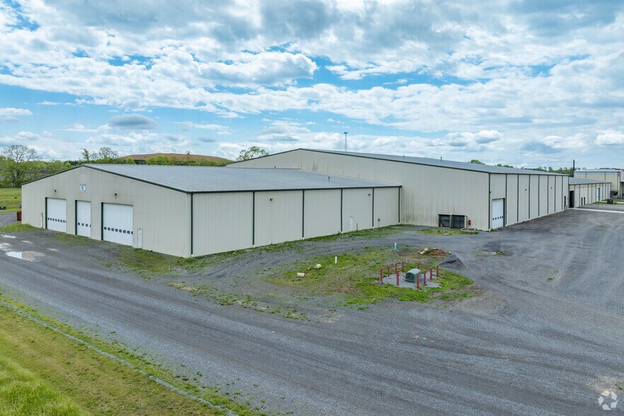 More Photos Of 6100 Buchanan Trl W, Mercersburg Unknown For Lease