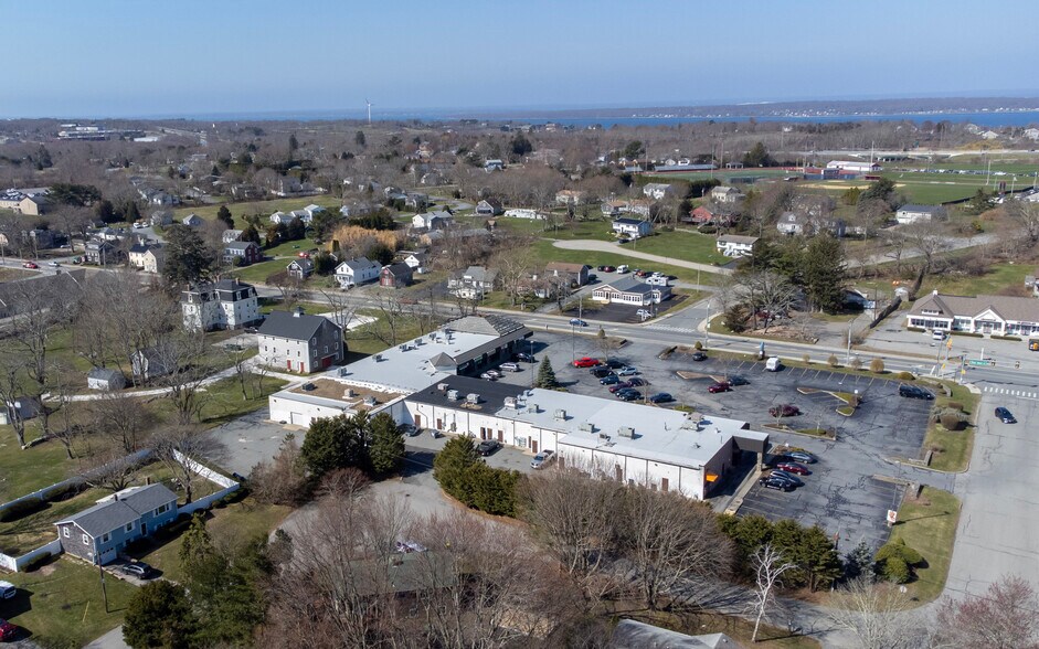 More Photos Of 3001 E Main Rd, Portsmouth Unknown For Lease