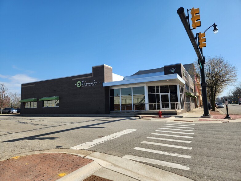 More Photos Of 205 E Chicago St, Jonesville Restaurant For Sale