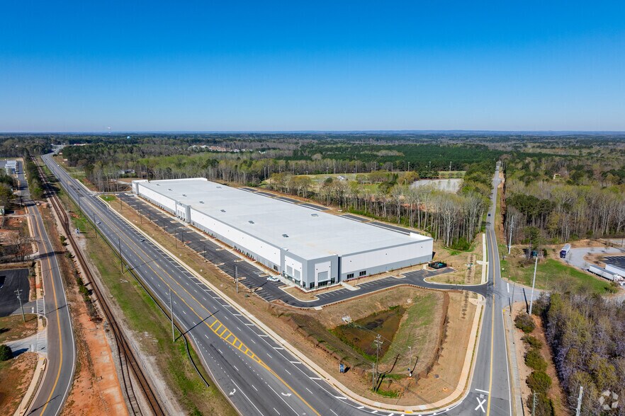 More Photos Of 7905 Roosevelt Hwy, Palmetto Distribution For Lease