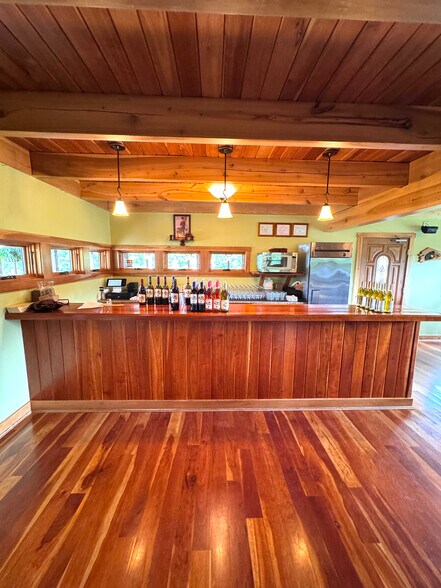 More Photos Of 401 Gilkey Ridge Rd, Shade Winery Vineyard For Sale