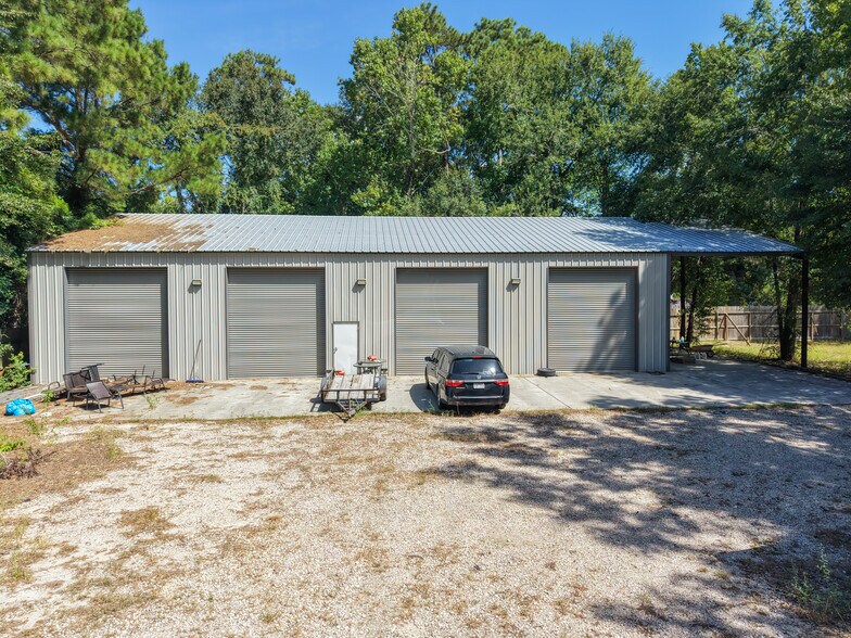 More Photos Of 14000 McAlister Rd, Conroe Office For Sale