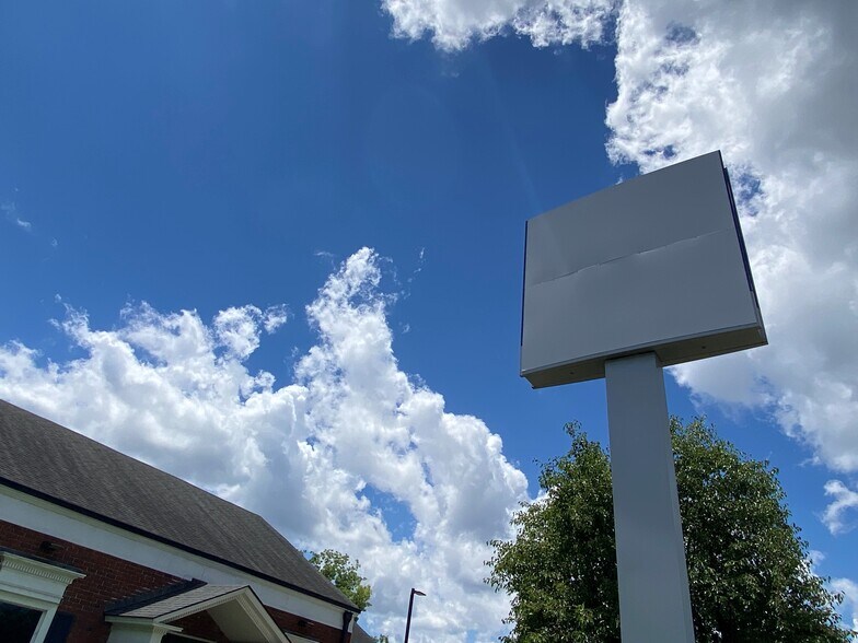 More Photos Of 1602 Walton Way, Augusta Bank For Sale