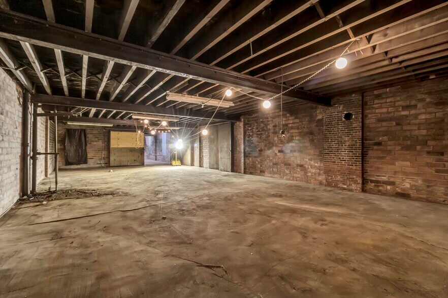 More Photos Of 14 Strauss Street, Buffalo Warehouse For Sale