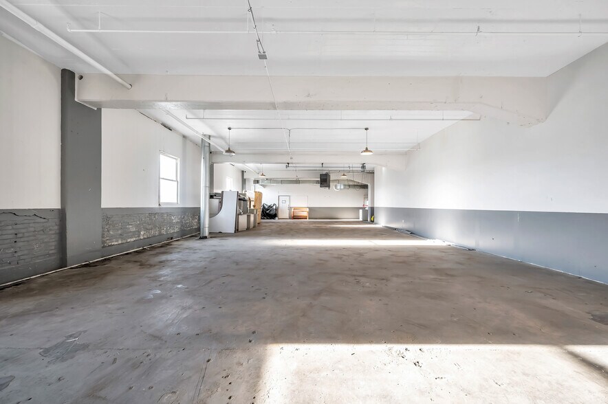 More Photos Of 373 High St, Wilkes Barre Manufacturing For Lease