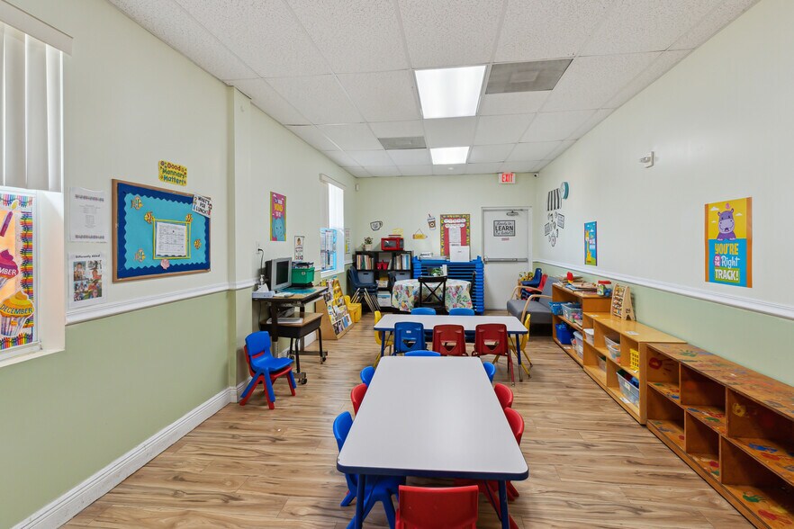 More Photos Of 1550 NE 147th St, North Miami Daycare Center For Sale