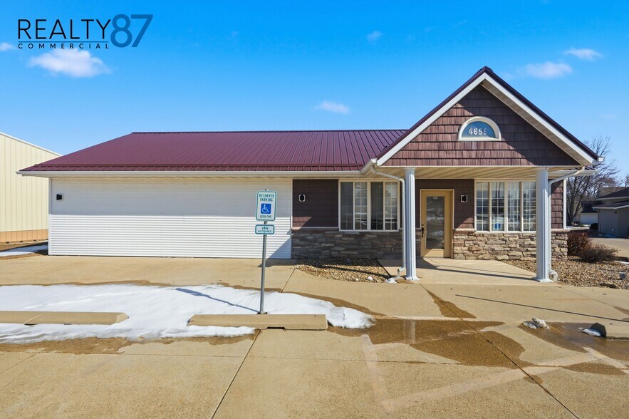 More Photos Of 4659 Highway 13, Central City Restaurant For Sale