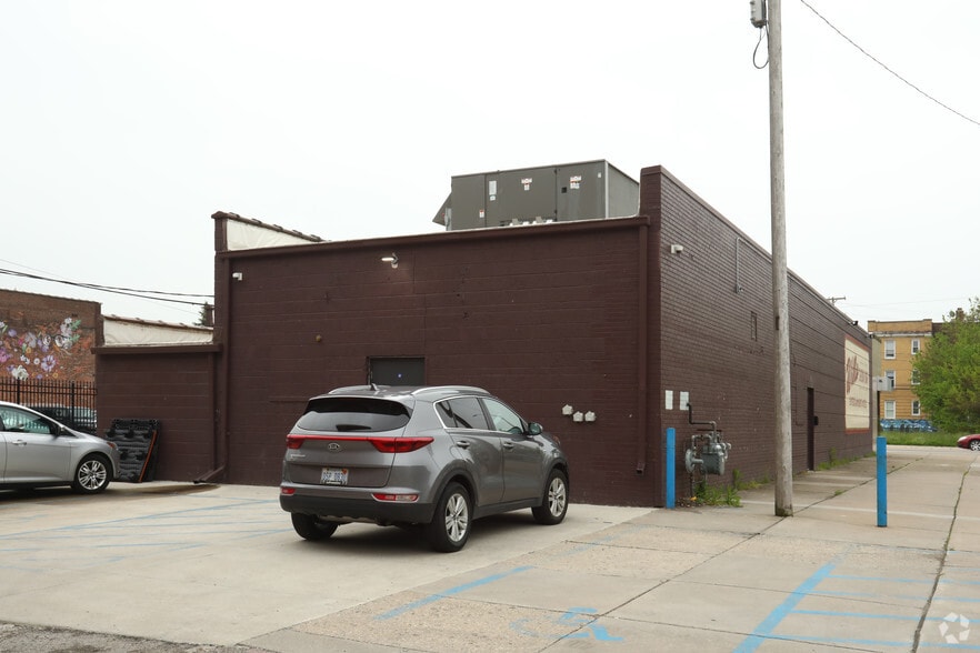 More Photos Of 4152-4156 3rd St, Detroit Freestanding For Sale