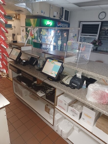 More Photos Of 3901 Frankford Ave, Philadelphia Restaurant For Sale