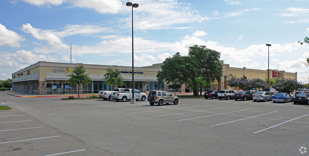 More Photos Of 11301 Lakeline Blvd, Austin Storefront For Lease