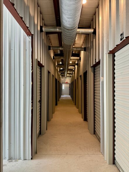 More Photos Of 30333 Highway 31, Brewton Self Storage For Sale