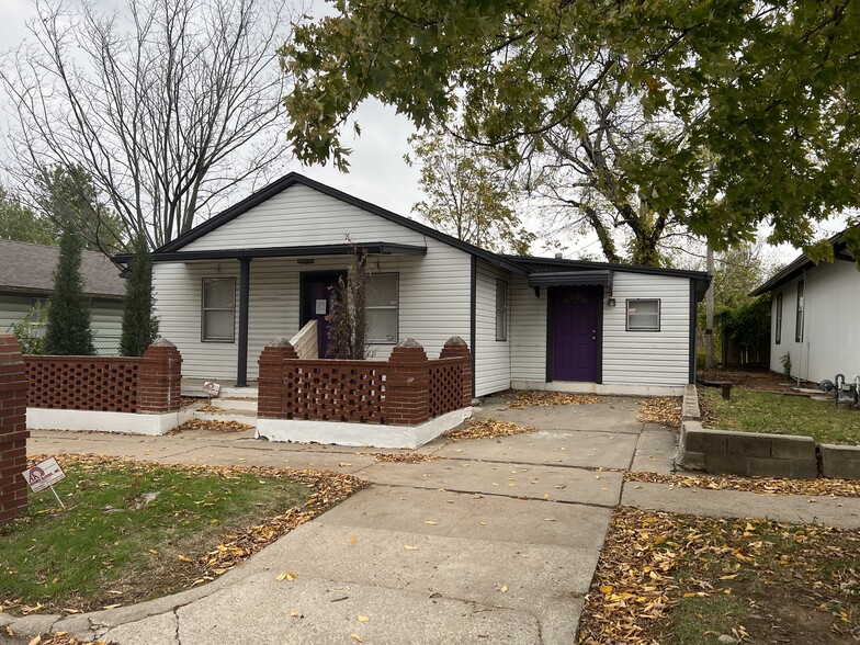 Primary Photo Of 320 S Trenton Ave, Tulsa Storefront Retail Office For Lease