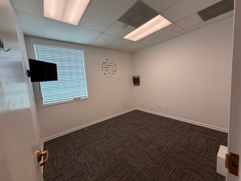 More Photos Of 635 Primera Blvd, Lake Mary Medical For Lease
