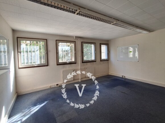 More Photos Of 29 Rue Pajol, Paris Apartments For Sale