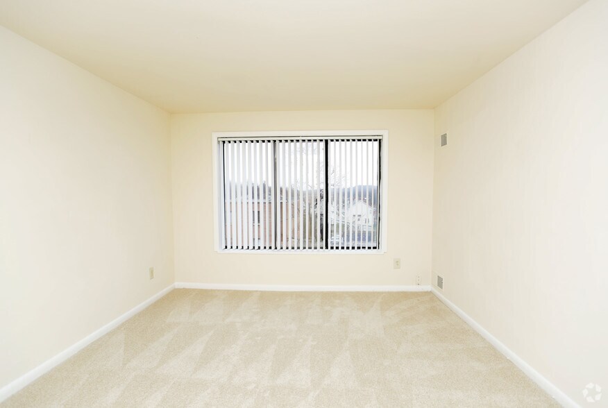 More Photos Of 3647 6th St SE, Washington Apartments For Sale
