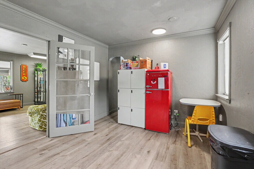 More Photos Of 3701 N Meridian Ave, Oklahoma City Office For Sale
