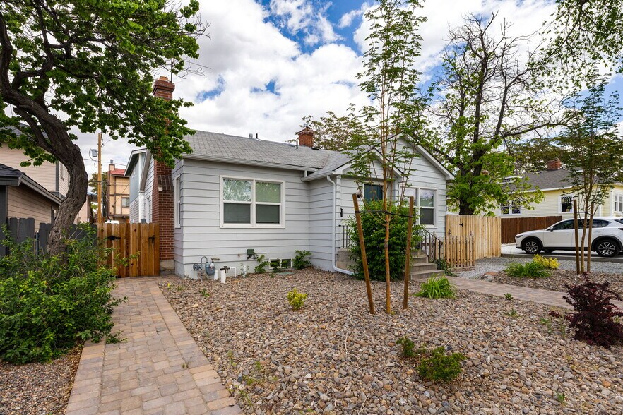 More Photos Of 263 Cheney St, Reno Multifamily For Sale