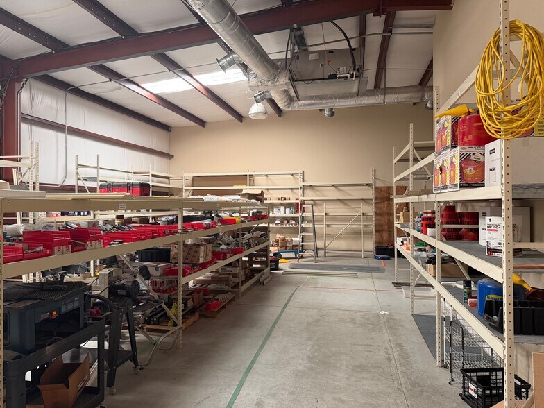 More Photos Of 4305 Interstate Dr, Macon-Bibb Warehouse For Lease