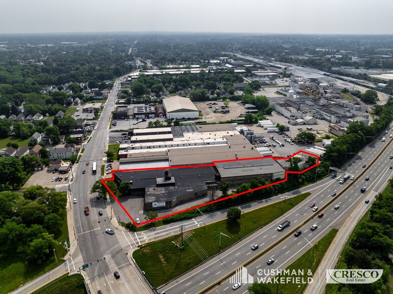 More Photos Of 5200 Harvard Ave, Newburgh Heights Warehouse For Sale