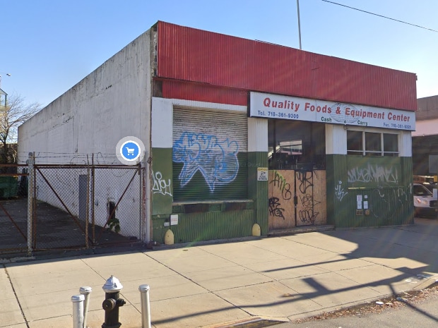 More Photos Of 4965 Van Dam St, Long Island City Warehouse For Lease