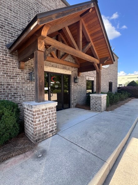 More Photos Of 2355 US Highway 78, Moody Flex For Lease