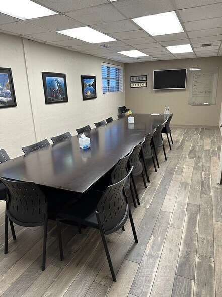 More Photos Of 4540 NW 10th St, Oklahoma City Office For Lease