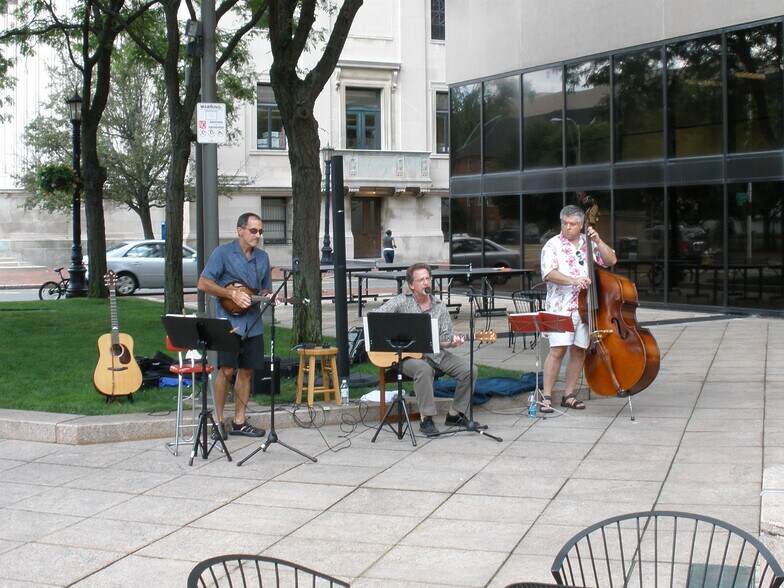 More Photos Of 1350 Main St, Springfield Office For Lease