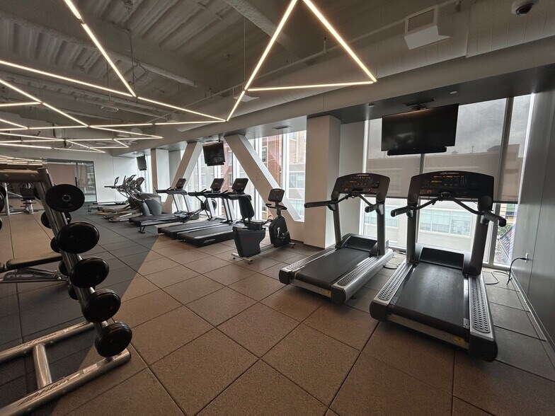 More Photos Of 6501 Living Pl, Pittsburgh Office For Lease
