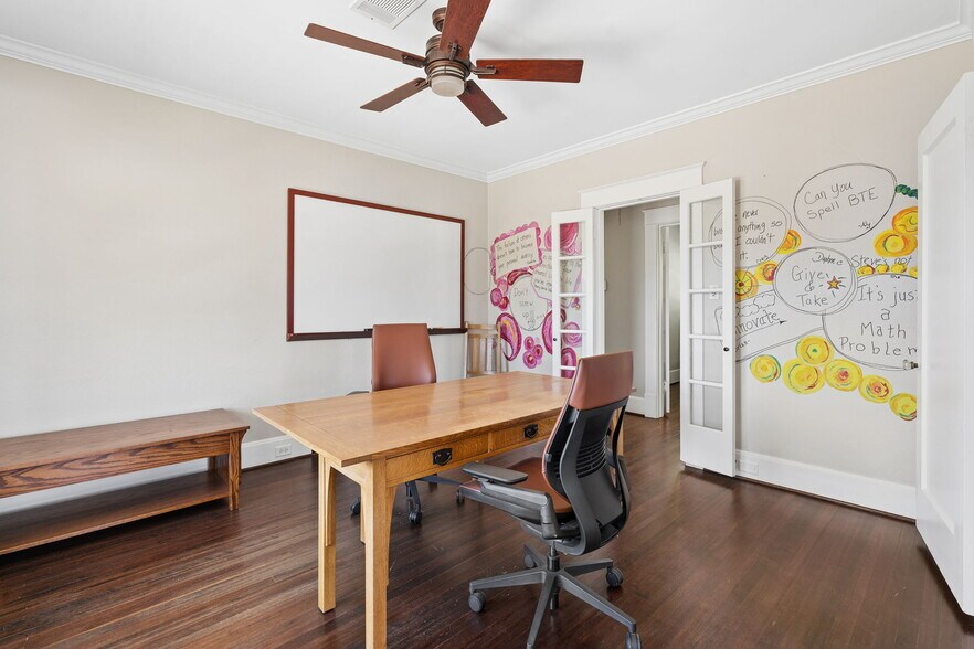 More Photos Of 4112 Swiss Ave, Dallas Office For Sale