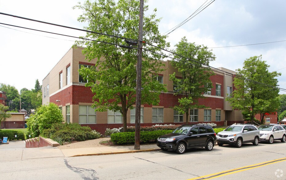 More Photos Of 5608 Wilkins Ave, Pittsburgh Medical For Sale