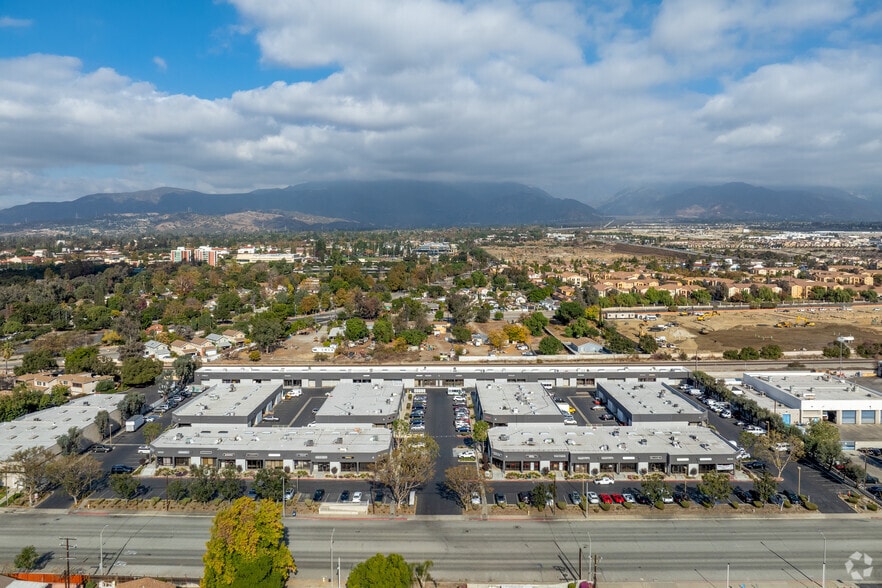 More Photos Of 4650 Arrow Hwy, Montclair Unknown For Lease