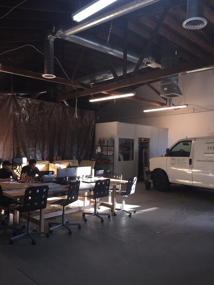 More Photos Of 4505 W Jefferson Blvd, Los Angeles Warehouse For Lease