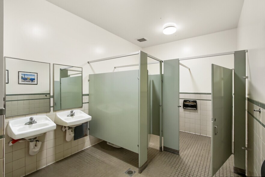 More Photos Of 1560 Butte House Rd, Yuba City Restaurant For Sale