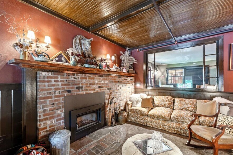 More Photos Of 241 Main St, Montgomery Center Hospitality For Sale