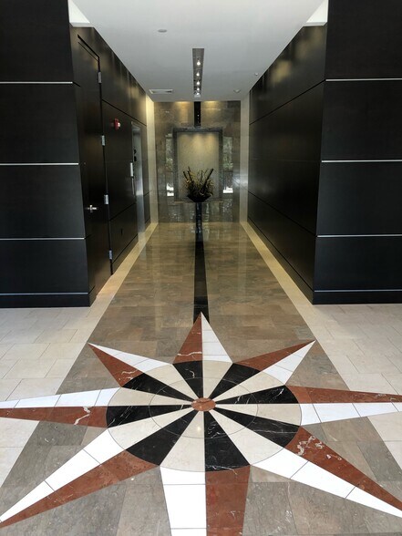 More Photos Of 5640 Dillard Dr, Cary Office Residential For Lease