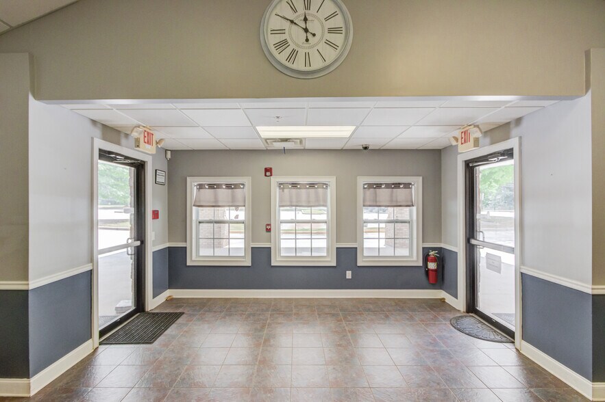 More Photos Of 495 Harbins Rd, Dacula Daycare Center For Sale