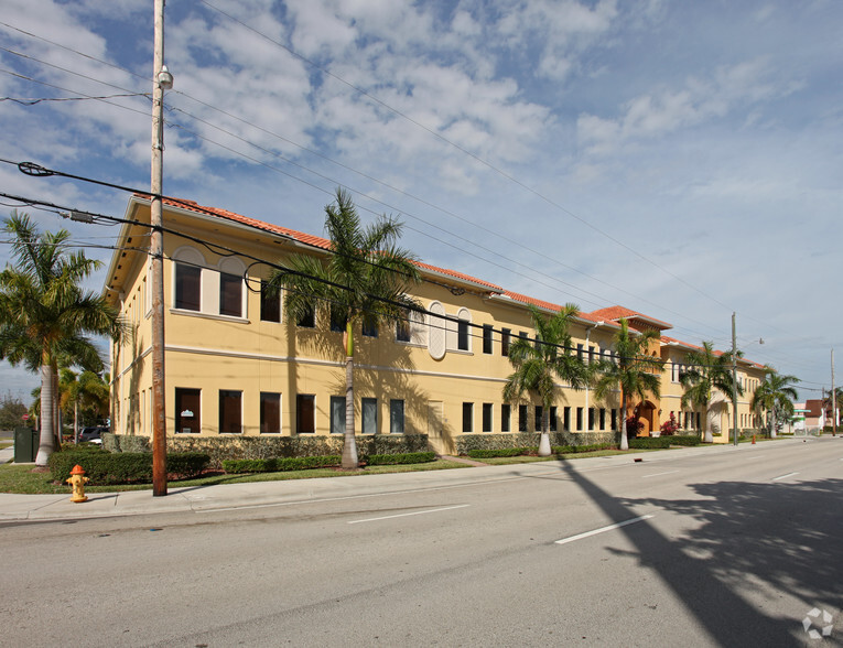 Primary Photo Of 134 S Dixie Hwy, Hallandale Beach Office For Lease